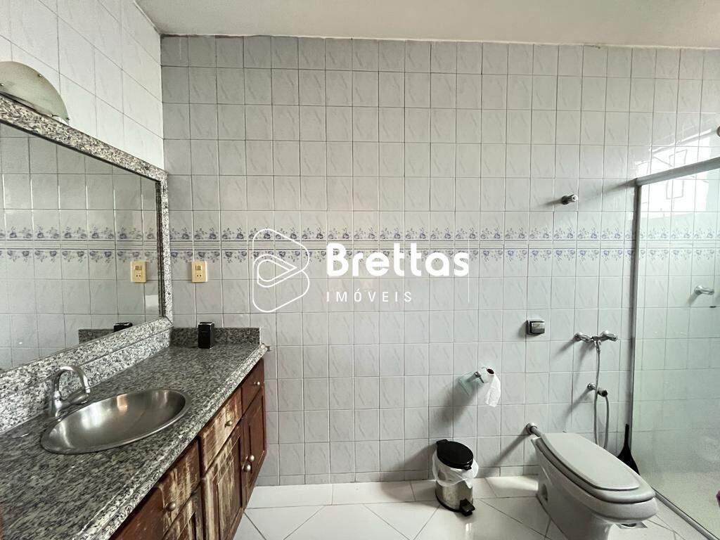 Casa, Centro, 5 Quartos, 2 Vagas, 4 Suítes