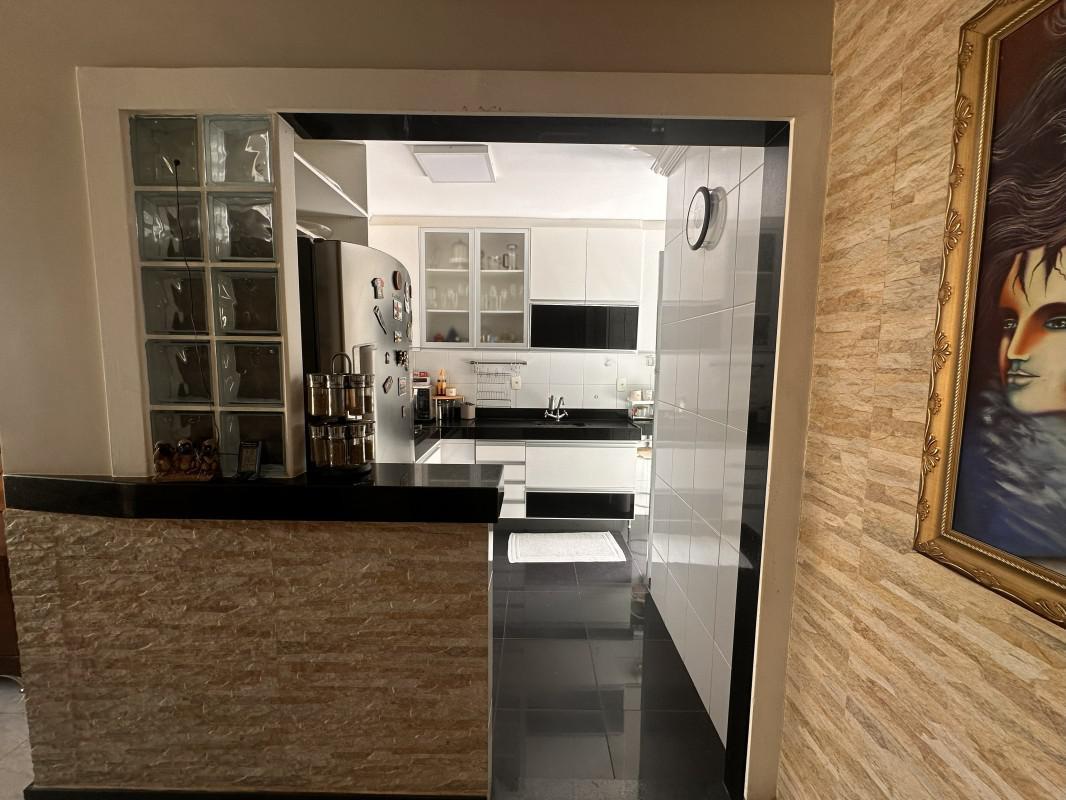 Casa, Fernão Dias, 3 Quartos, 2 Vagas, 1 Suíte