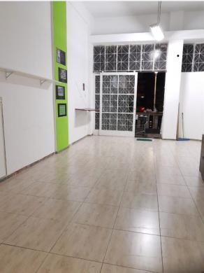 Sala, Centro