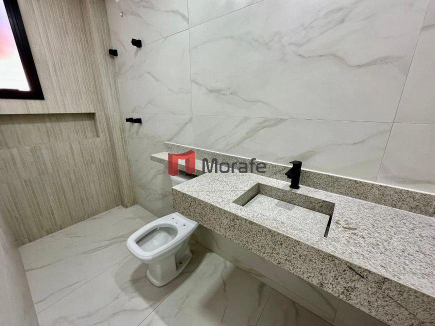 Casa, Planalto, 3 Quartos, 2 Vagas, 1 Suíte