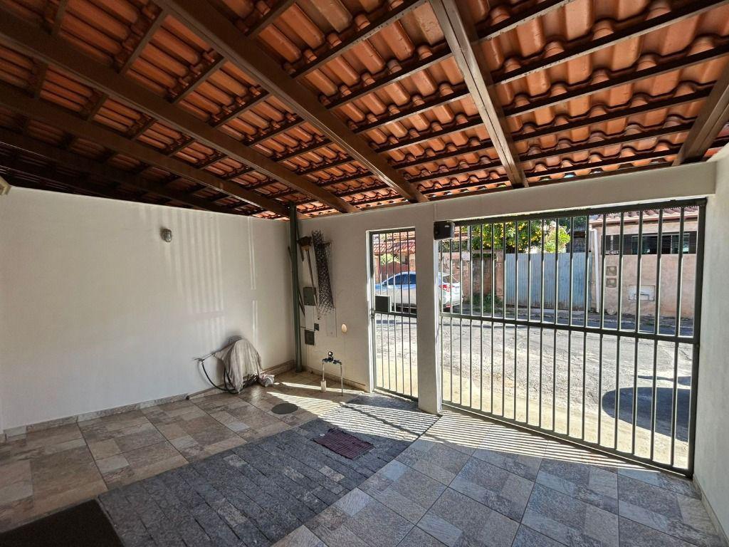 Casa, Paciência, 3 Quartos, 1 Vaga