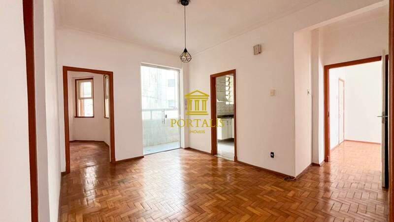 Apartamento, Centro, 3 Quartos, 0 Vaga, 1 Suíte