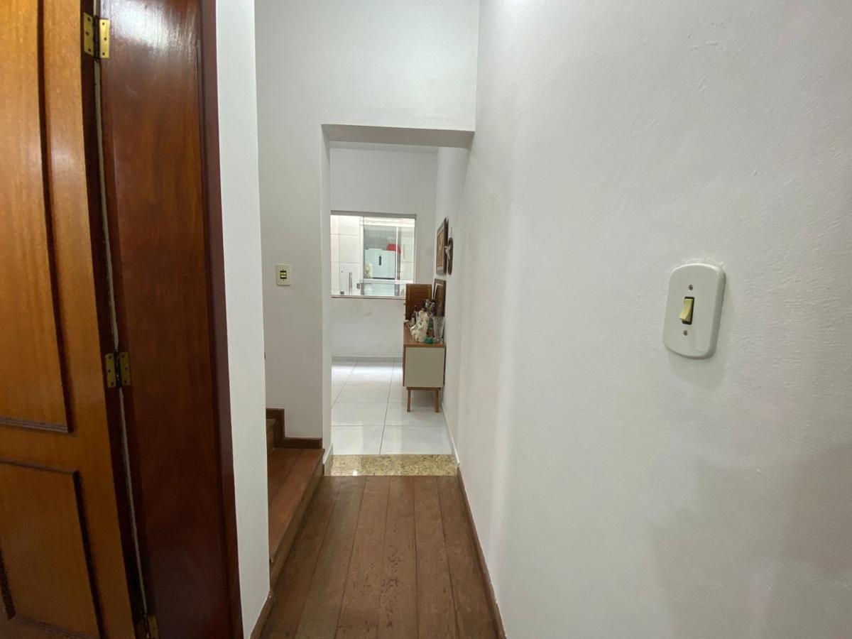 Casa, Centro, 4 Quartos, 2 Vagas, 3 Suítes