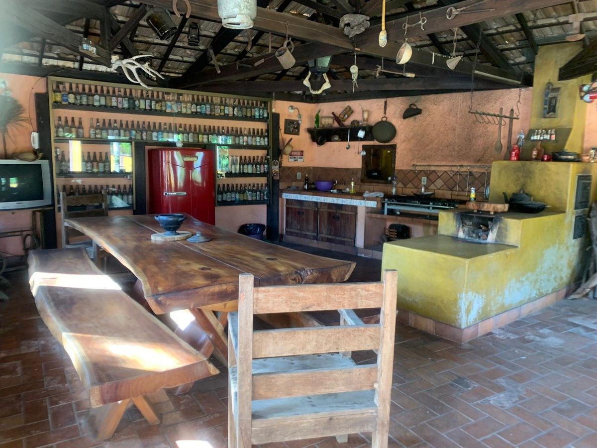 Casa, Trevo, 3 Quartos, 10 Vagas, 1 Suíte