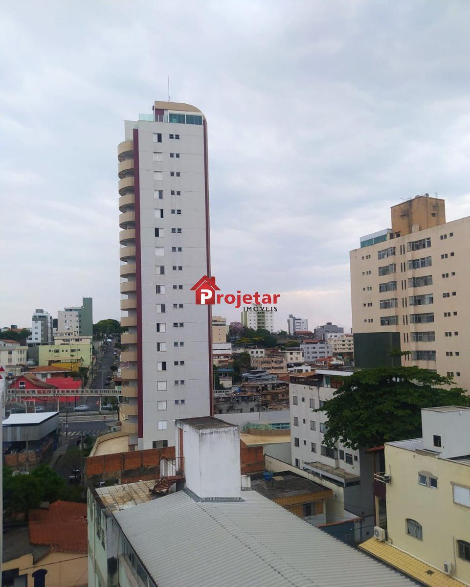 Apartamento, Sagrada Família, 3 Quartos, 2 Vagas, 1 Suíte