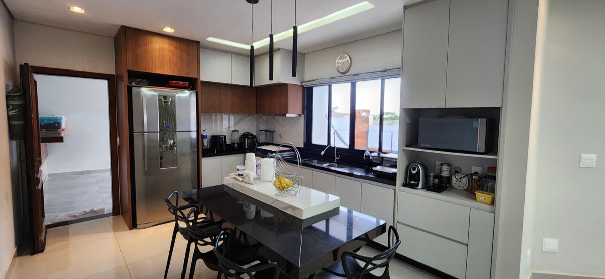 Casa, Joá, 5 Quartos, 8 Vagas, 1 Suíte