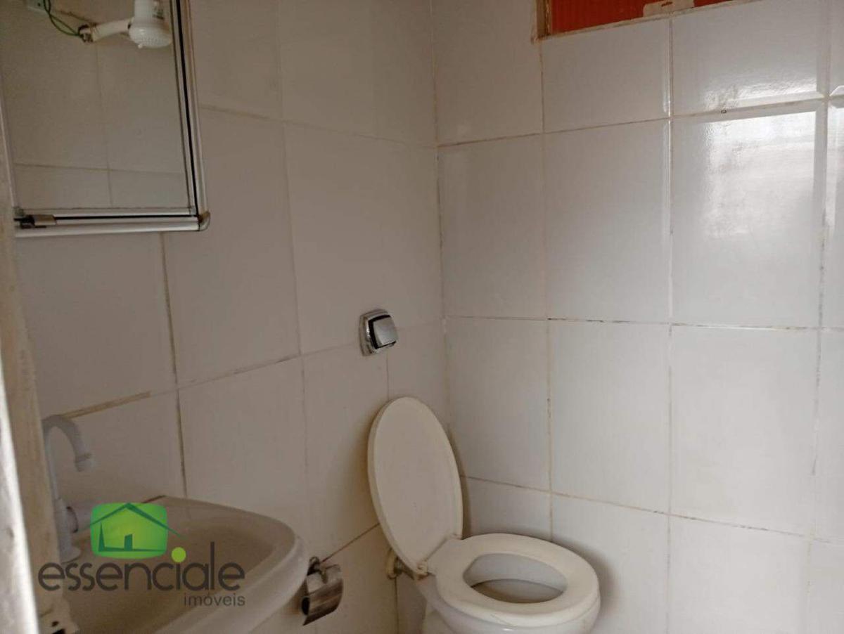 Casa, Bandeirantes, 1 Quarto, 0 Vaga