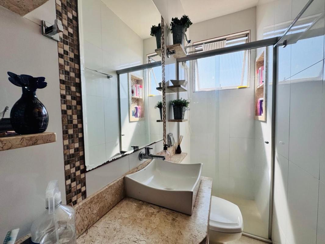 Apartamento, Estoril, 2 Quartos, 1 Vaga