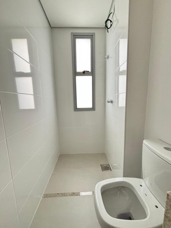 Apartamento, Sagrada Família, 3 Quartos, 2 Vagas, 1 Suíte