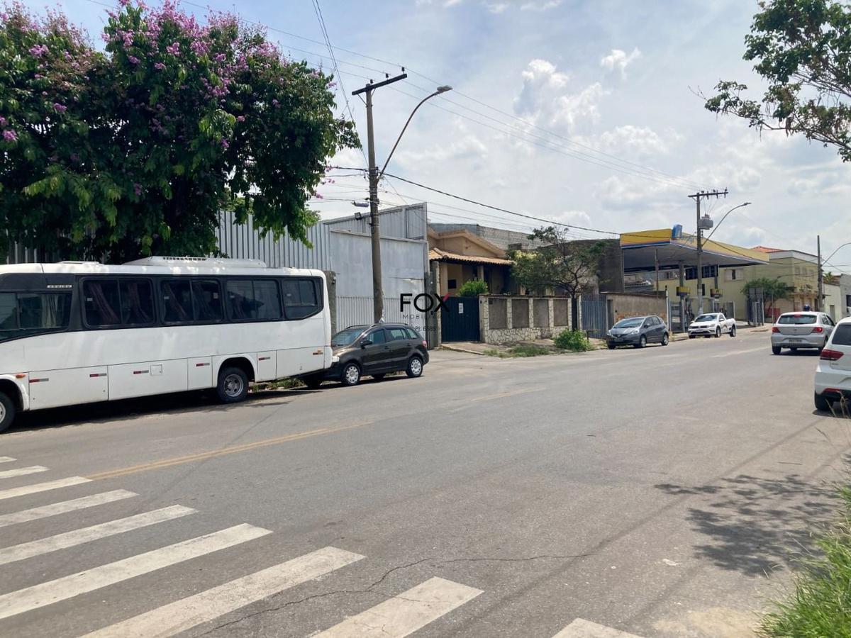 Lote, Das Industrias I (barreiro), 0 Quarto, 0 Vaga