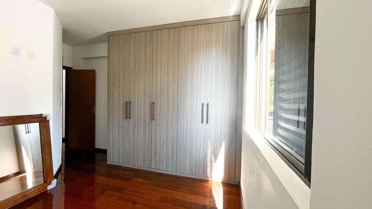 Apartamento, Luxemburgo, 4 Quartos, 3 Vagas, 1 Suíte