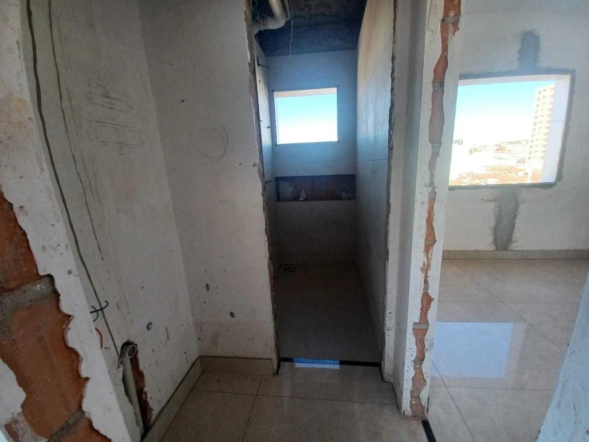 Apartamento, Jardim Riacho das Pedras, 3 Quartos, 2 Vagas, 1 Suíte