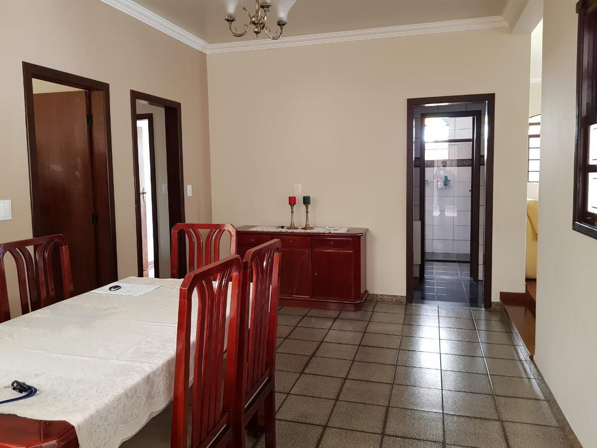 Casa, Santa Amélia, 5 Quartos, 3 Vagas, 2 Suítes