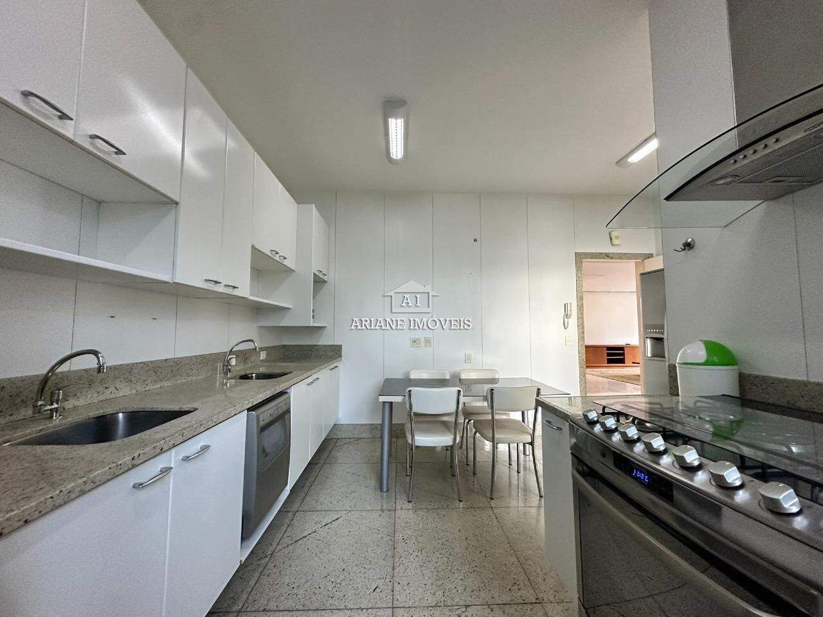 Apartamento, Lourdes, 4 Quartos, 4 Vagas, 2 Suítes