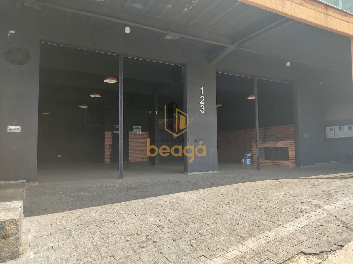 Andar, Coqueiros, 0 Quarto, 4 Vagas