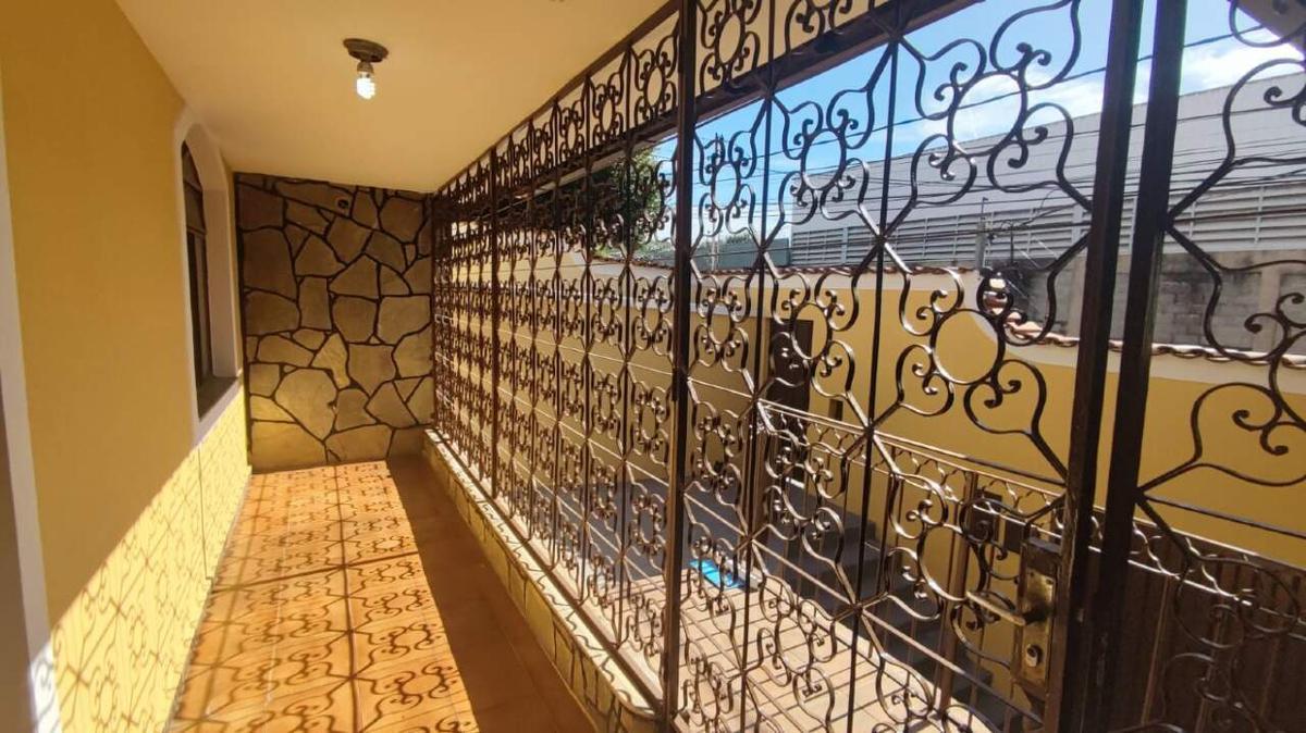 Casa, Ipiranga, 3 Quartos, 2 Vagas, 1 Suíte