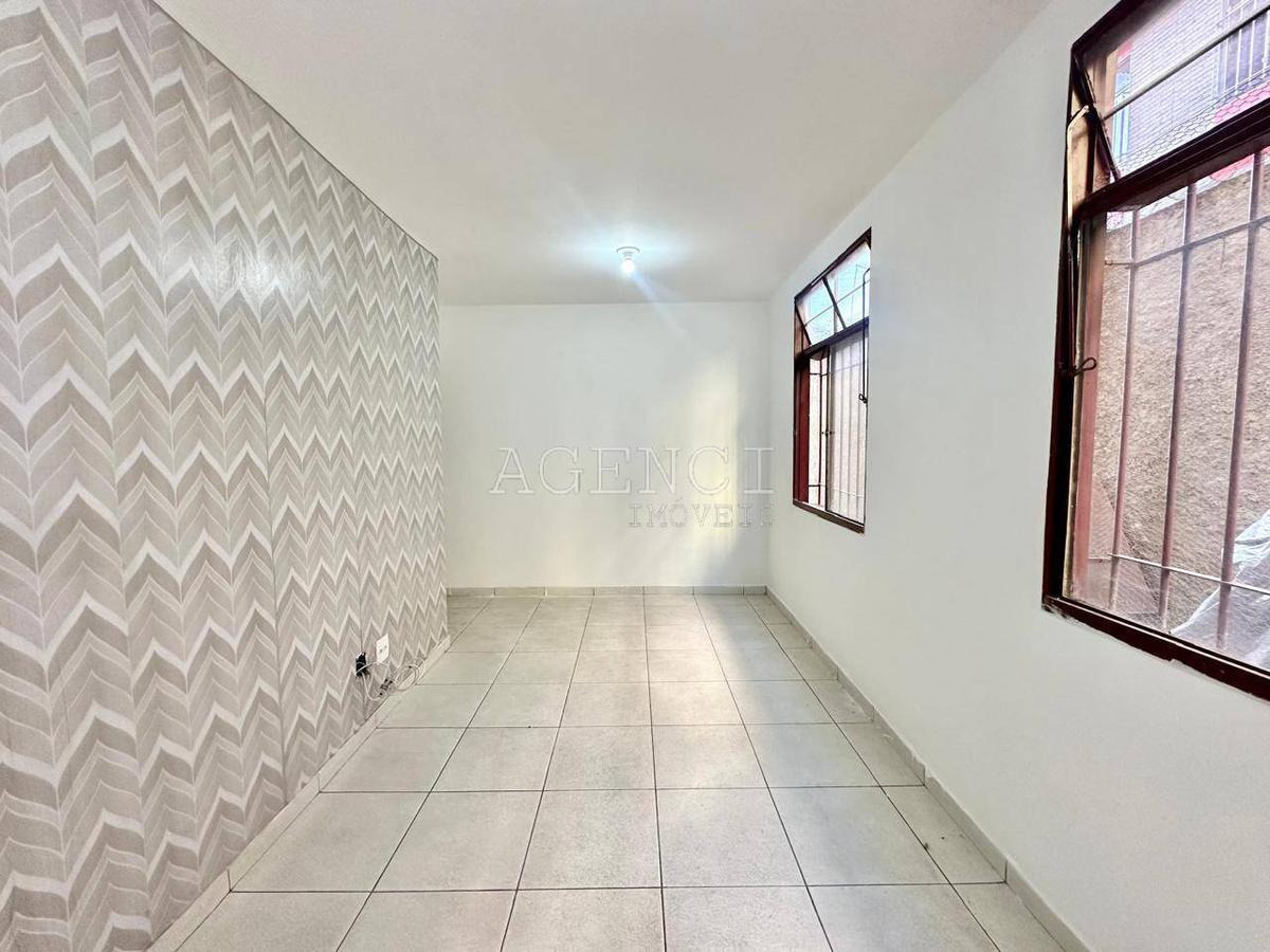 Apartamento, Camargos, 2 Quartos, 0 Vaga, 0 Suíte
