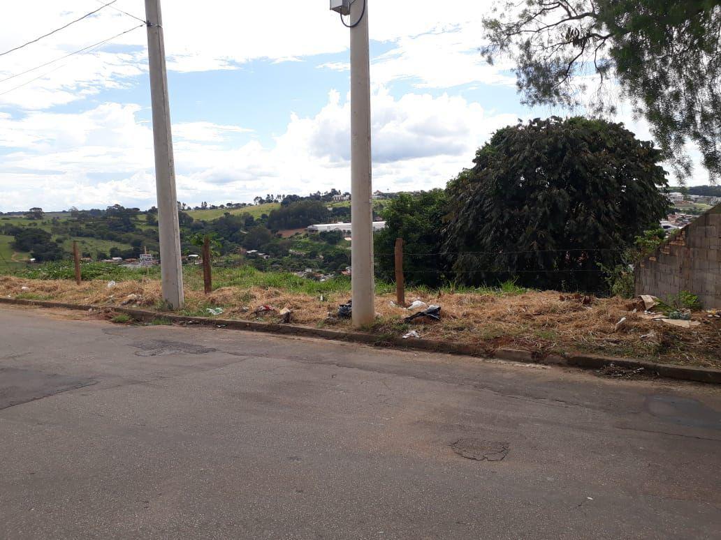 Lote, Vila Verde, 0 Quarto, 0 Vaga