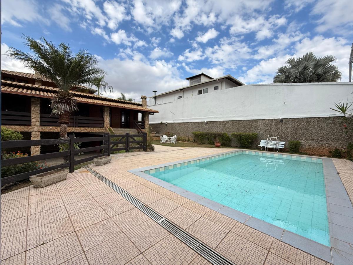 Casa, São Luiz (pampulha), 5 Quartos, 10 Vagas, 3 Suítes