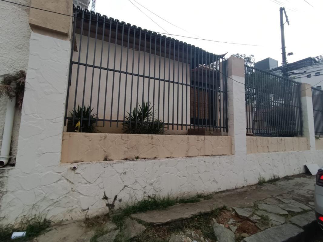 Casa, Prado, 1 Quarto, 0 Vaga