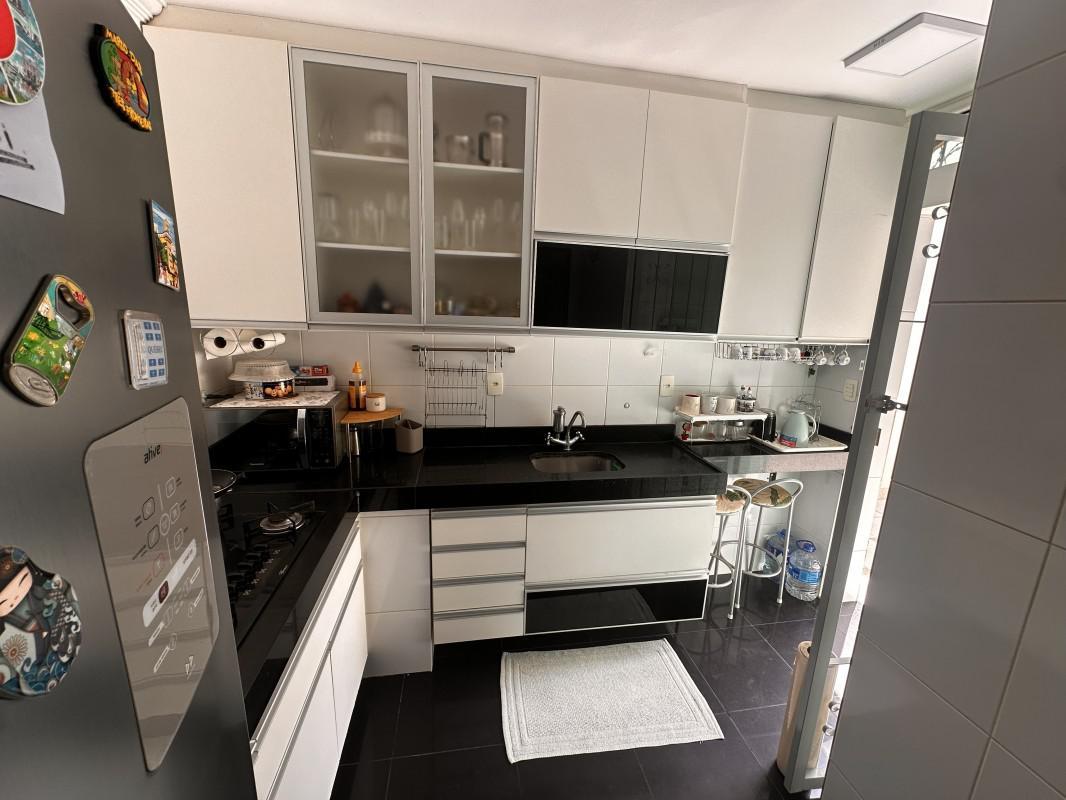 Casa, Fernão Dias, 3 Quartos, 2 Vagas, 1 Suíte