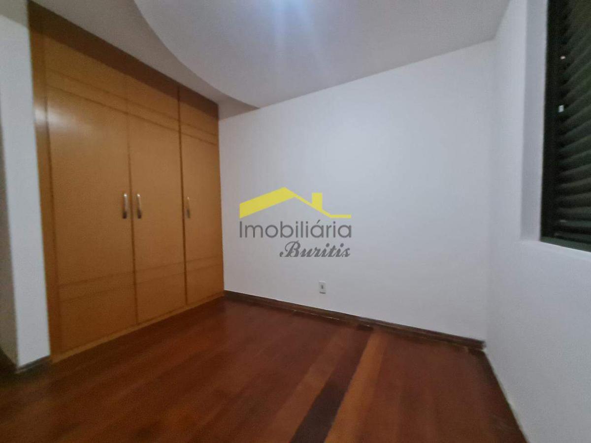 Cobertura, Buritis, 3 Quartos, 2 Vagas, 1 Suíte