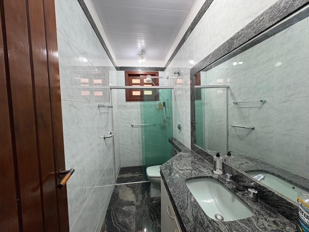 Casa, Paquetá, 4 Quartos, 2 Vagas, 1 Suíte
