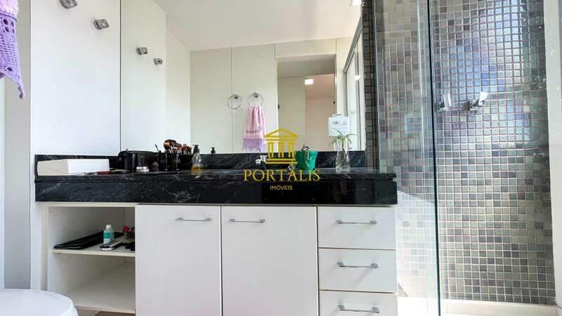 Apartamento, Serra, 3 Quartos, 3 Vagas, 2 Suítes