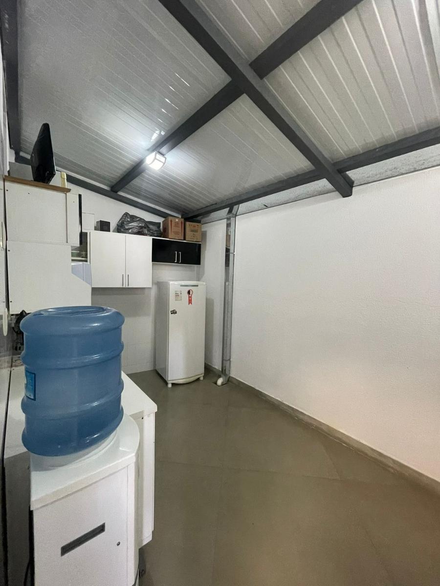 Prédio, Floresta, 0 Quarto, 10 Vagas