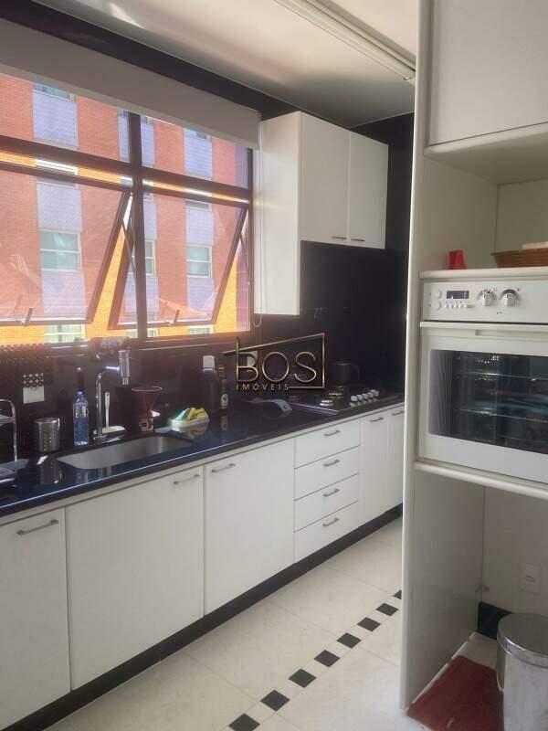 Apartamento, Funcionários, 3 Quartos, 4 Vagas, 3 Suítes