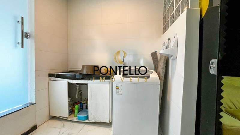 Casa, Santa Branca, 2 Quartos, 1 Vaga, 2 Suítes