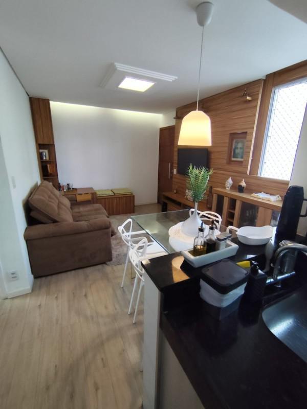 Apartamento, Califórnia, 2 Quartos, 1 Vaga, 1 Suíte