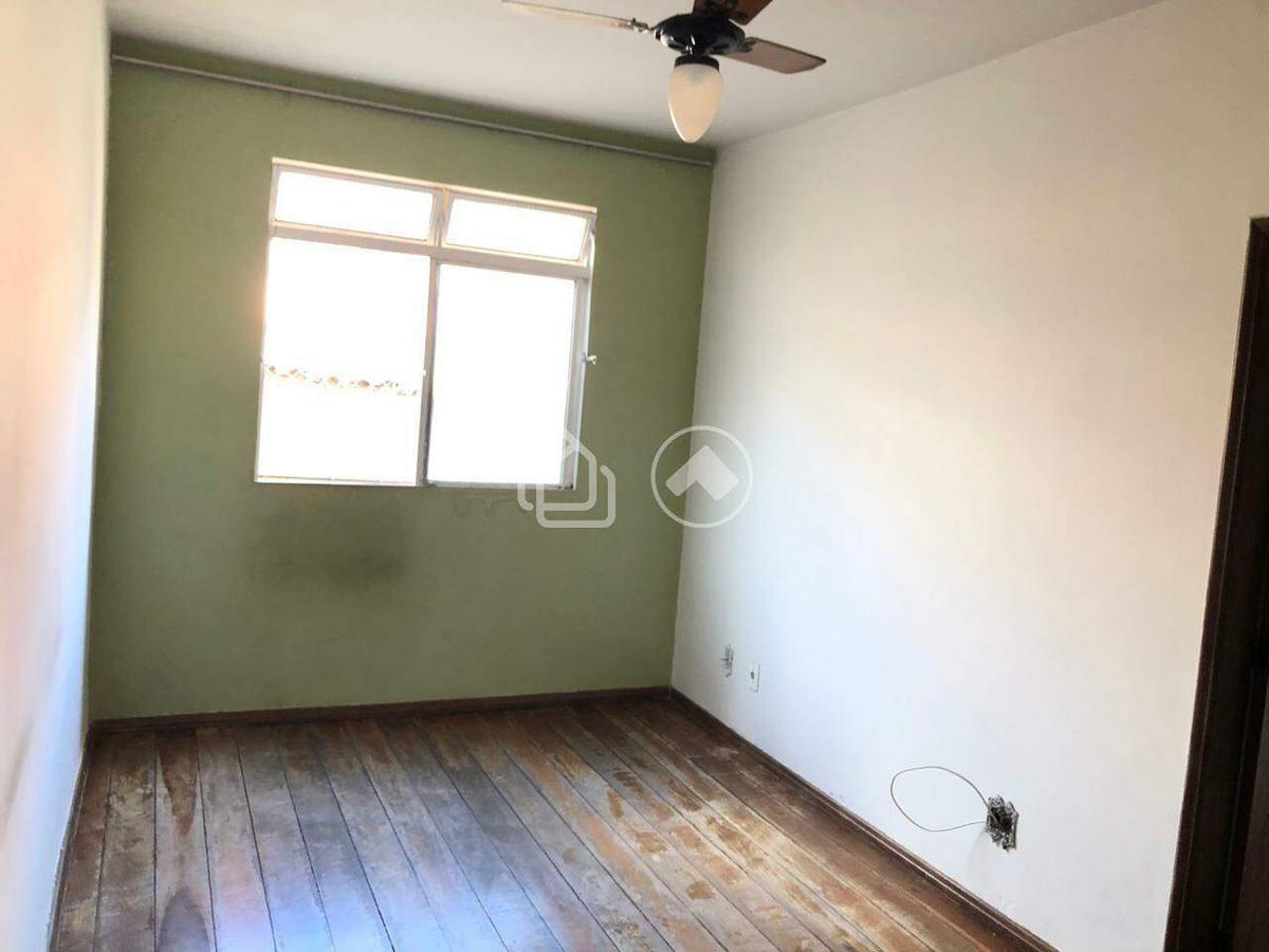 Apartamento, Sagrada Família, 2 Quartos, 1 Vaga