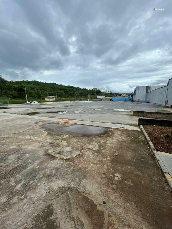 Galpão, Distrito Industrial Deputado Simão da Cunha, 0 Quarto, 0 Vaga