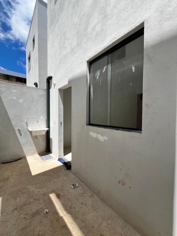 Casa, Novo Barreirinho, 3 Quartos, 1 Vaga, 1 Suíte