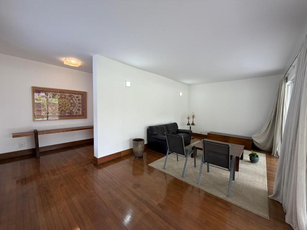 Casa, Jardim Atlântico, 4 Quartos, 6 Vagas, 2 Suítes
