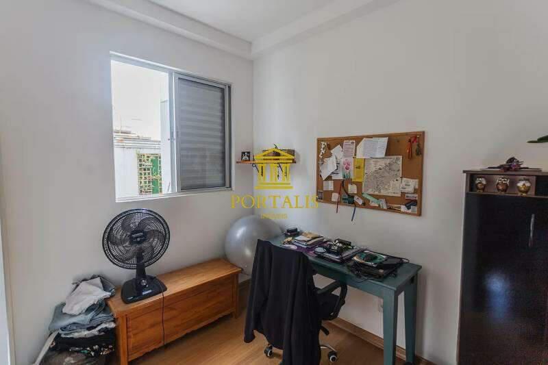 Apartamento, Serra, 2 Quartos, 2 Vagas, 1 Suíte