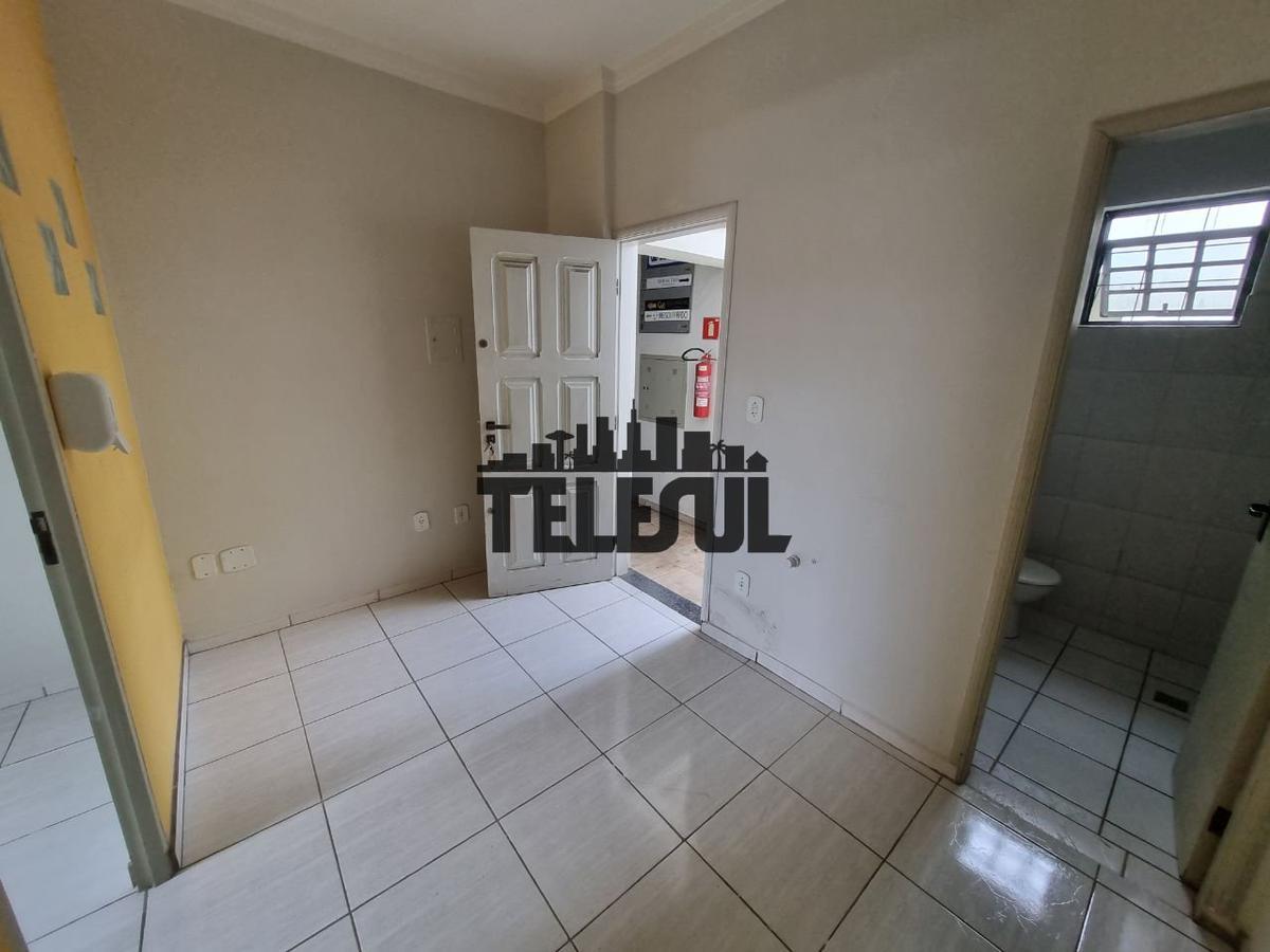 Galpão, Centro, 0 Quarto, 0 Vaga