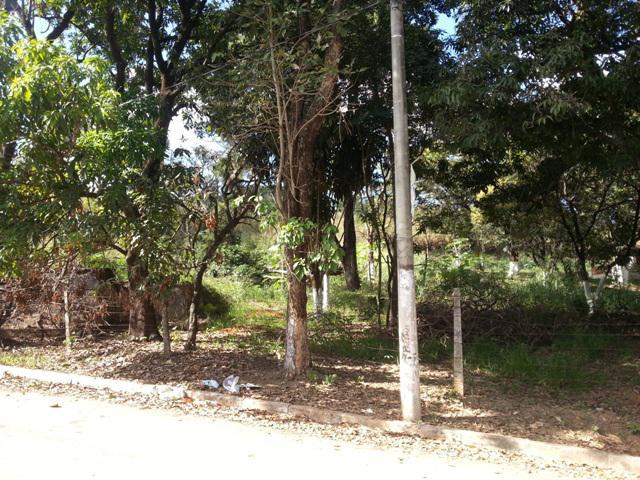 Lote, Parque Jardim Encantado, 2 Quartos, 10 Vagas, 0 Suíte