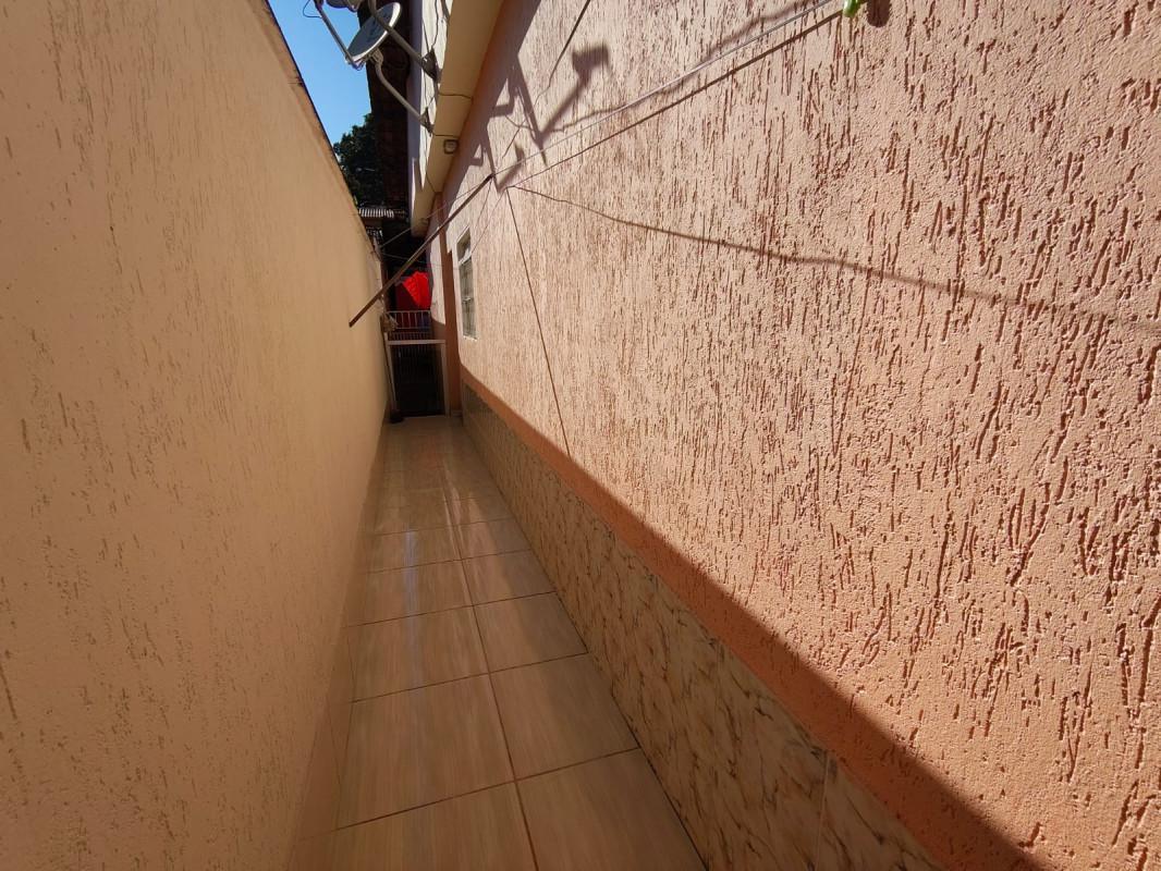 Casa, Céu Azul, 2 Quartos, 3 Vagas, 1 Suíte