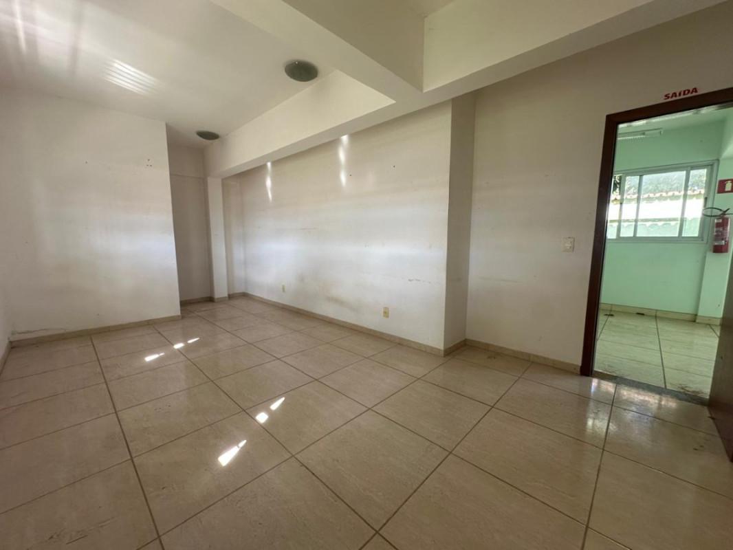 Andar, Pedra Azul, 3 Quartos, 0 Vaga, 3 Suítes