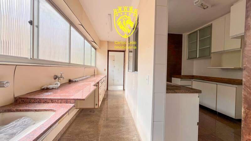 Apartamento, Vila Paris, 4 Quartos, 2 Vagas, 1 Suíte