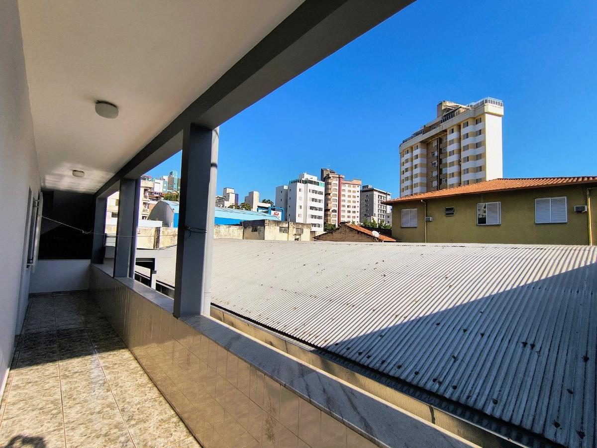 Casa Comercial, União, 0 Quarto, 2 Vagas