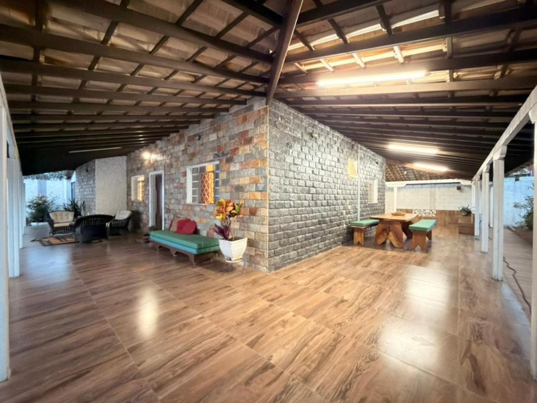 Casa, Parque Jardim Encantado, 5 Quartos, 5 Vagas, 2 Suítes