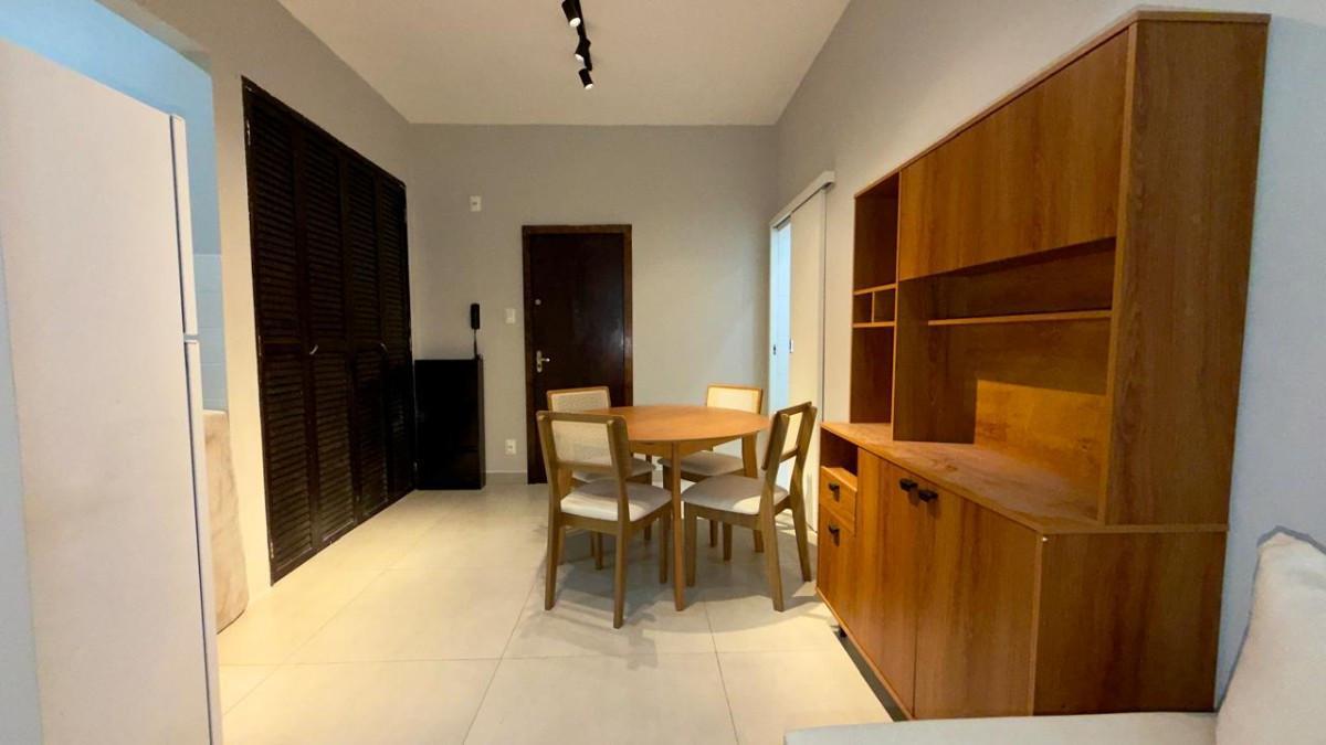Apartamento, Centro, 2 Quartos, 0 Vaga, 1 Suíte