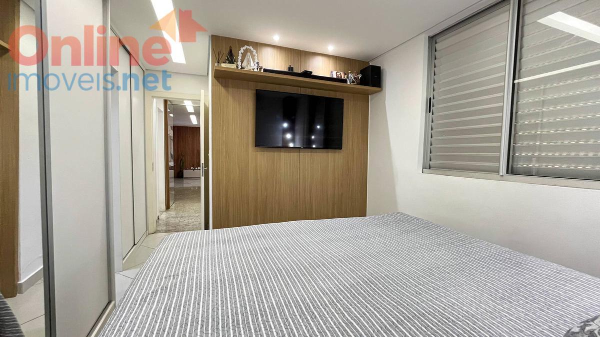 Apartamento, Castelo, 3 Quartos, 0 Vaga, 1 Suíte