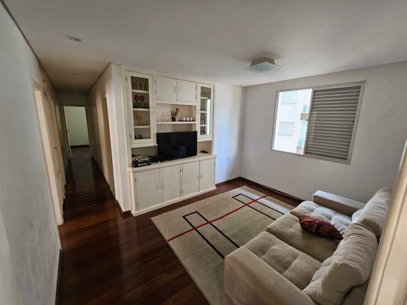 Cobertura, Cruzeiro, 4 Quartos, 2 Vagas, 1 Suíte