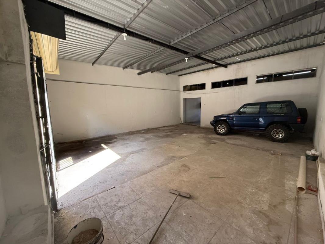 Galpão, São Cristóvão, 0 Quarto, 0 Vaga