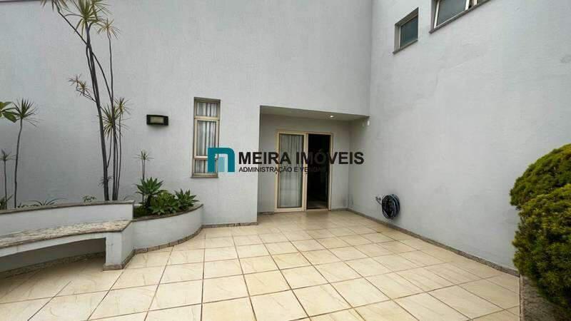 Casa, Paquetá, 4 Quartos, 5 Vagas, 2 Suítes