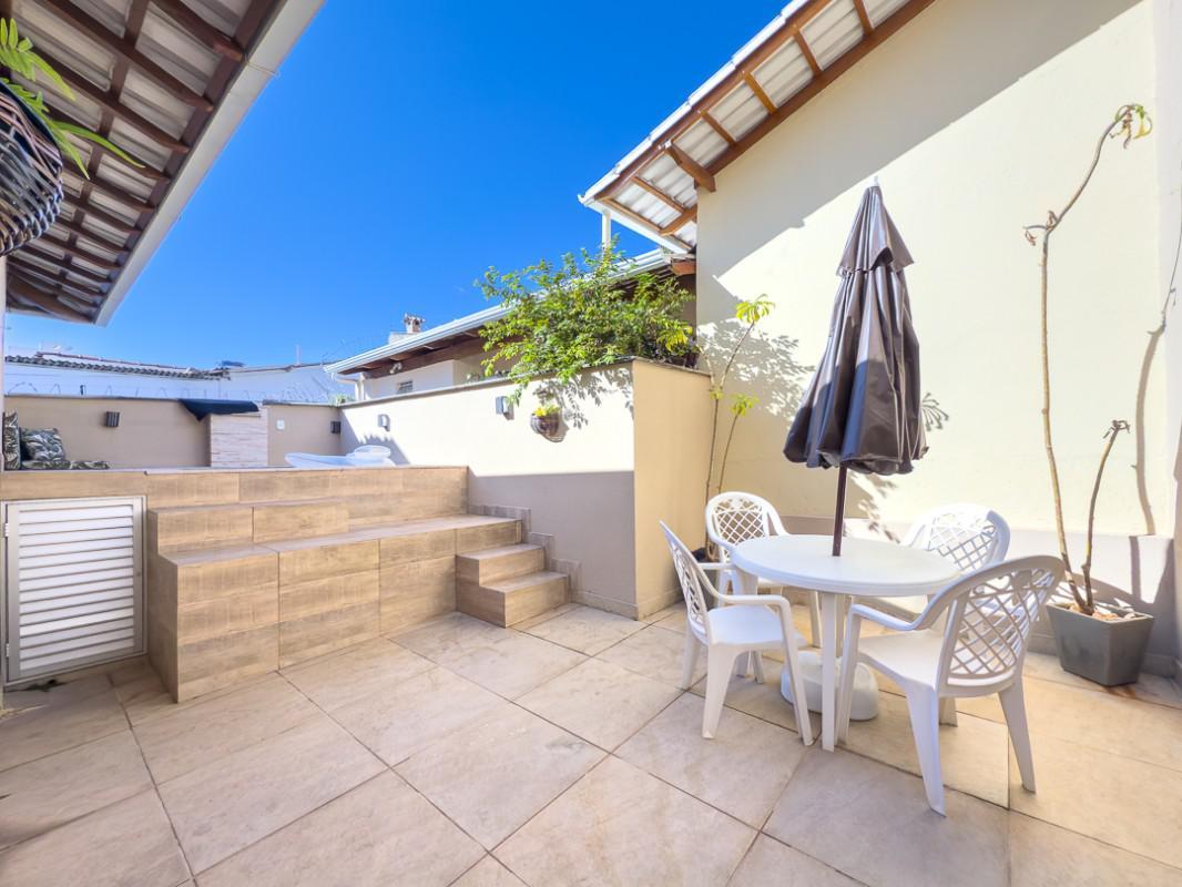 Casa, Renascença, 4 Quartos, 2 Vagas, 1 Suíte